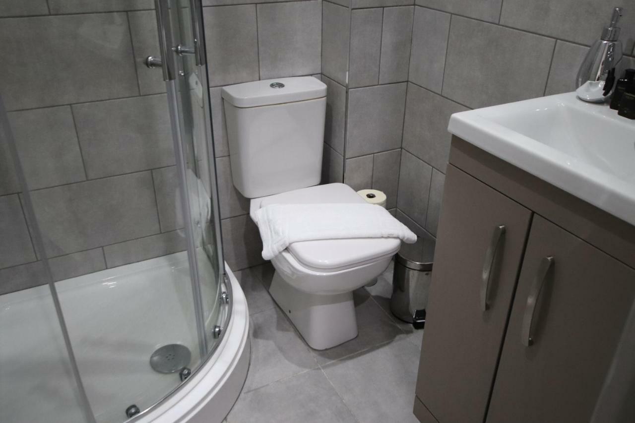 Halifax House, Studio Apartment 215 Екстер'єр фото